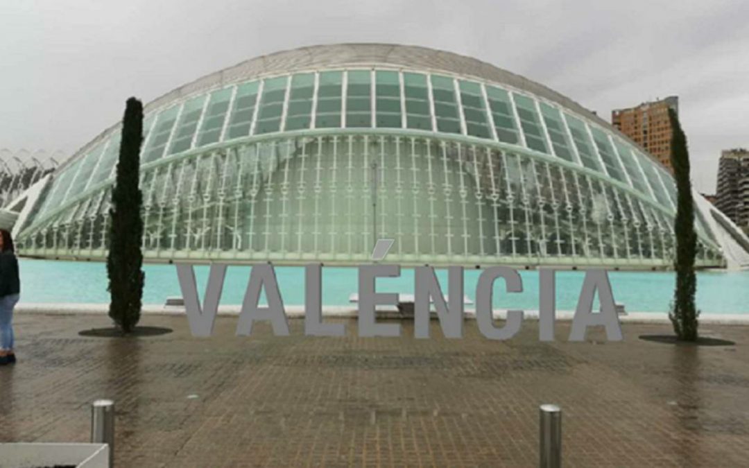 ¿Valéncia o València?
