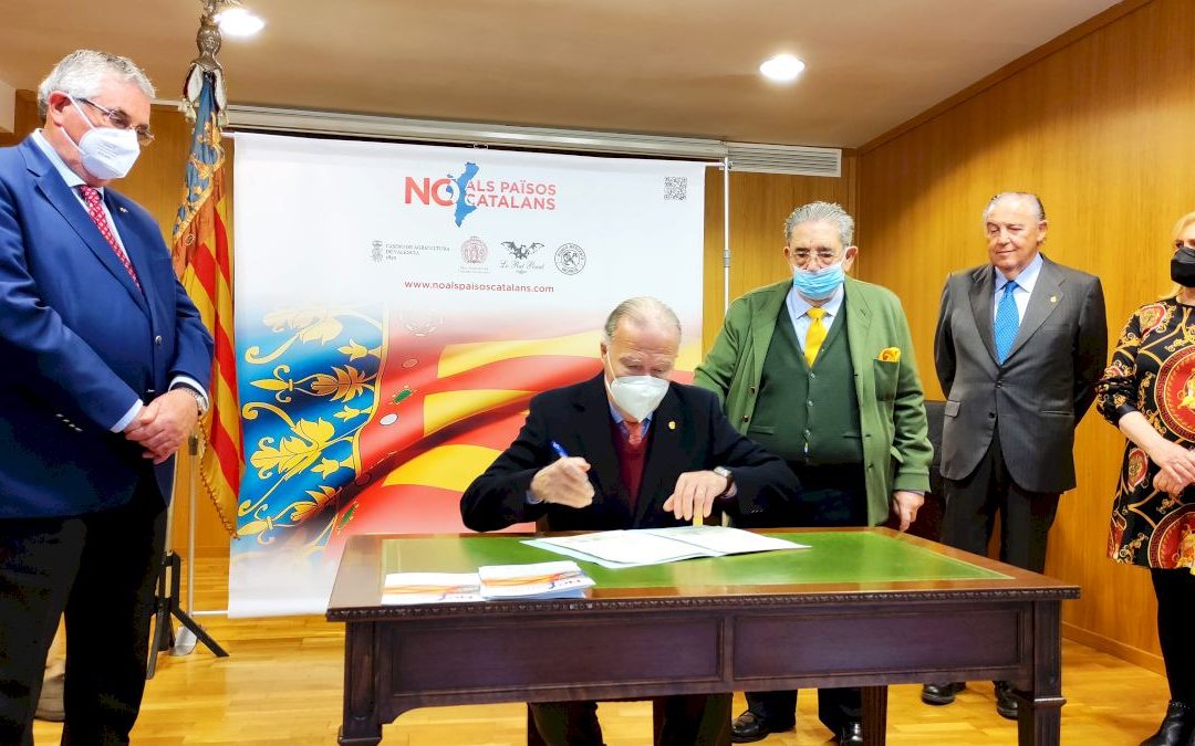 Ya pots firmar el manifest de la societat valenciana en contra dels  ‘Països Catalans’