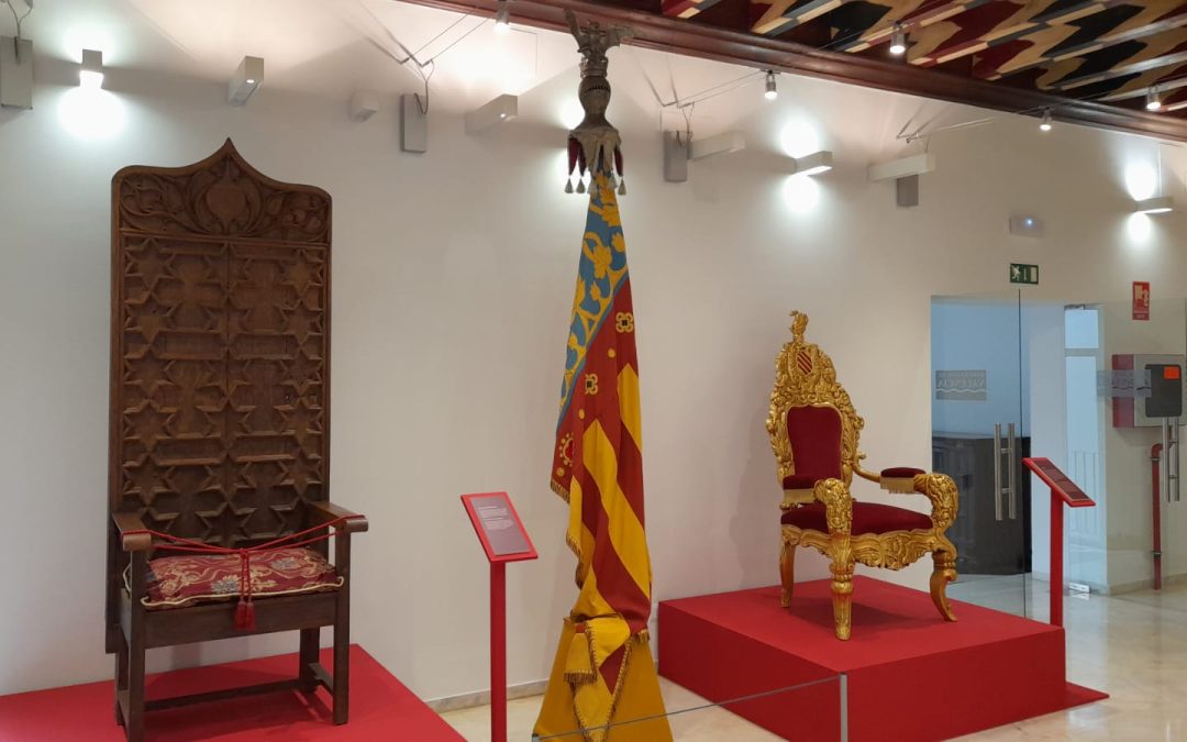 La Senyera i la Cadira d’Honor de Lo Rat Penat estaran expostes en la Diputació de Valéncia