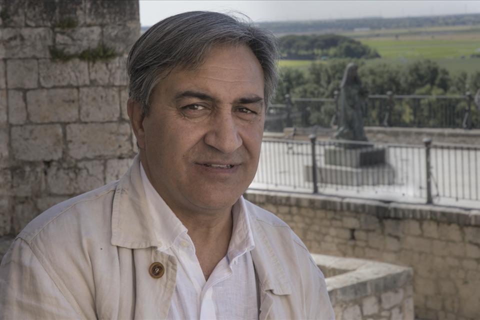 José Luis Corral parlarà en Lo Rat Penat sobre la manipulació històrica