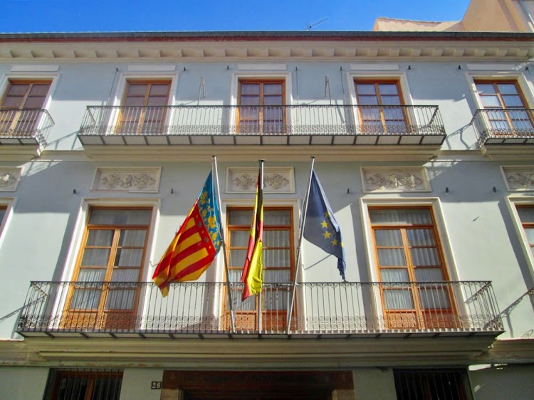 Lo Rat Penat exigix a la Conselleria d’Educació que cesse la discriminació al valencià